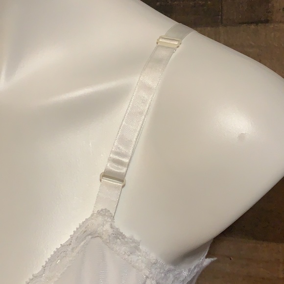 Vintage White Lacy Nylon Full Slip Dress Sz Small - Picture 5 of 13